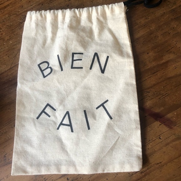 NWT UO Printed Adjustable Bow Scrunchie - Picture 4 of 4